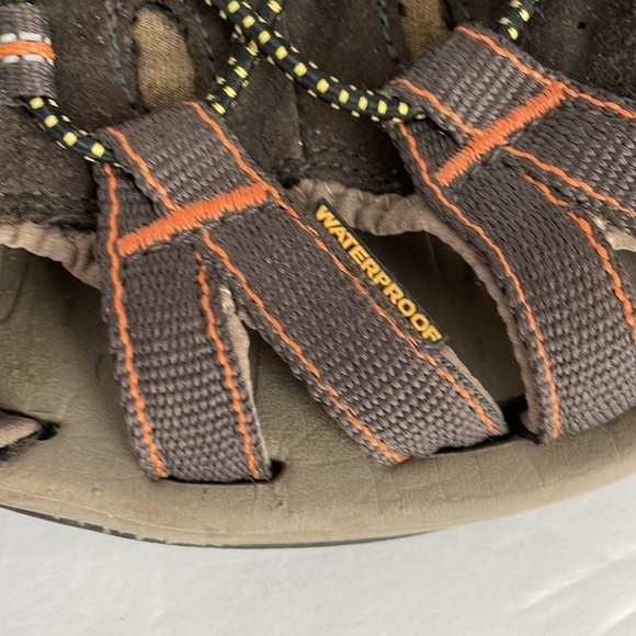 Keen Men’s Kanyon Waterproof Sandals Brown 11.5/12